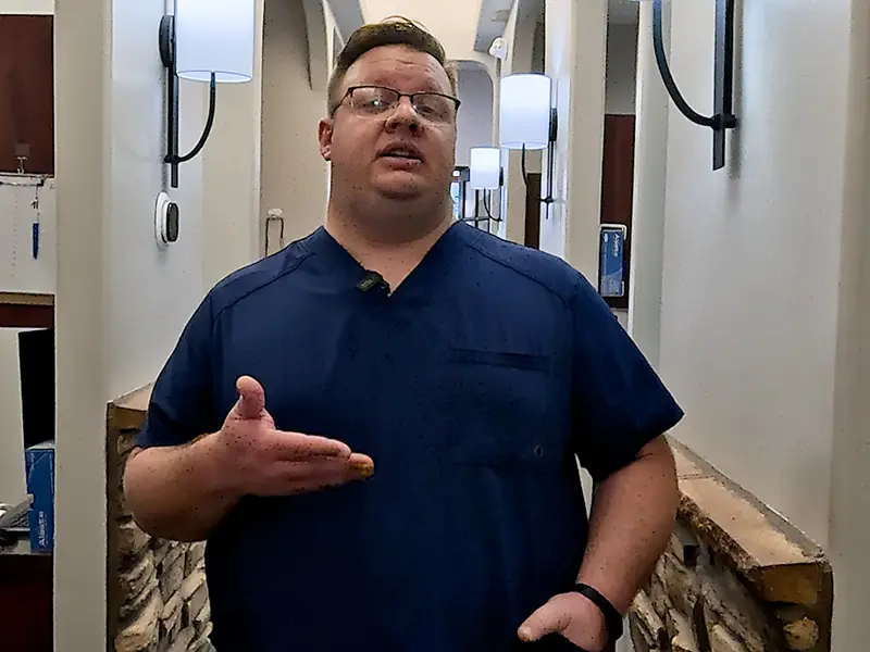 Dr. Tyler Phelps